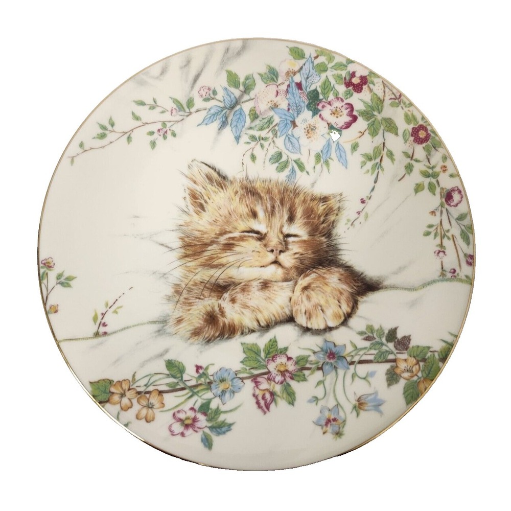 Vintage Royal Worcester England Cat Nap Kitten Classic Collector Plate 1st Issue